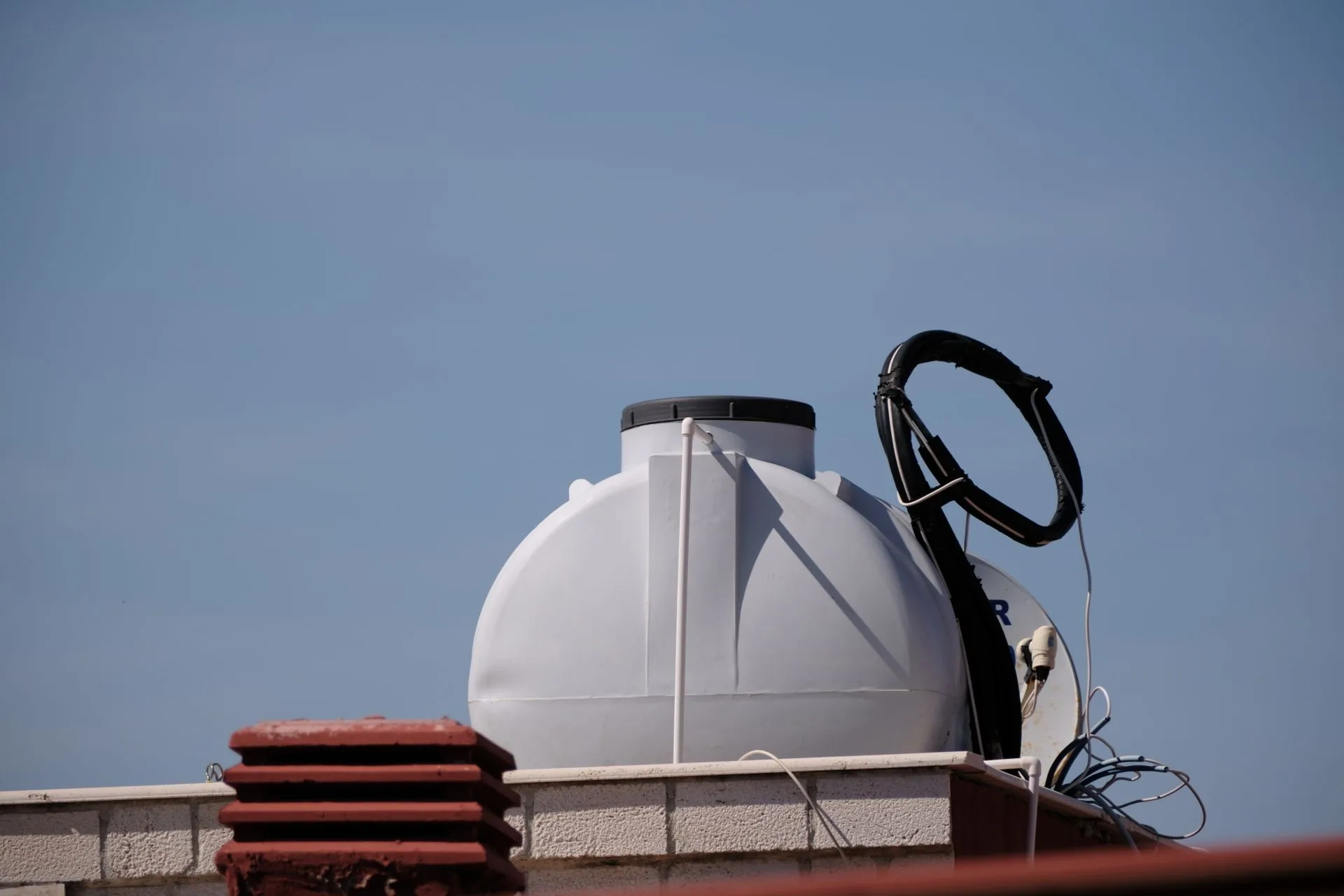 Rooftop Tank Cleaning